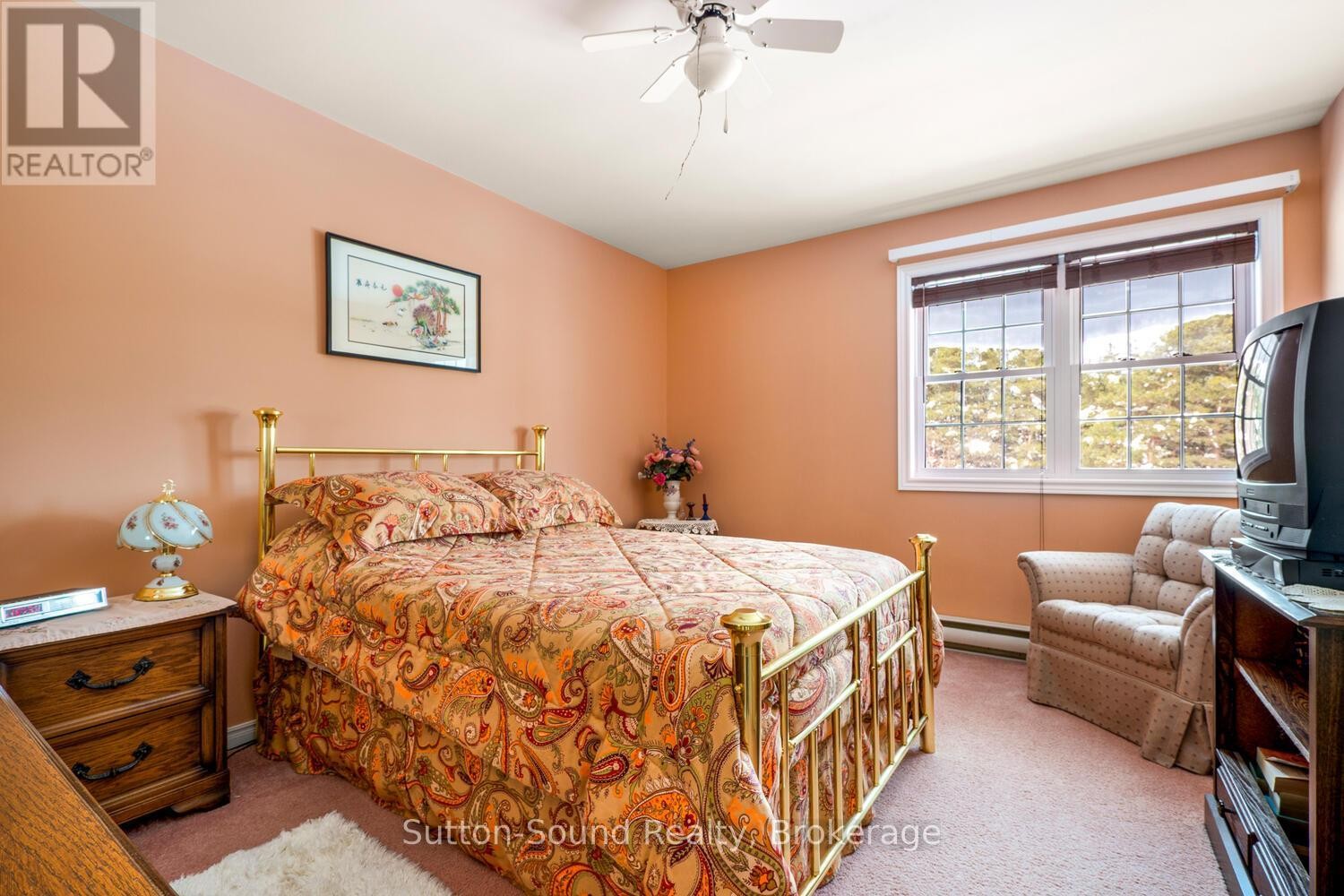 












8 PINE TREE DRIVE

,
South Bruce Peninsula,




Ontario
N0H1P0

