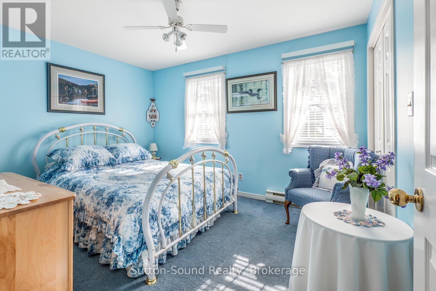 












8 PINE TREE DRIVE

,
South Bruce Peninsula,




Ontario
N0H1P0

