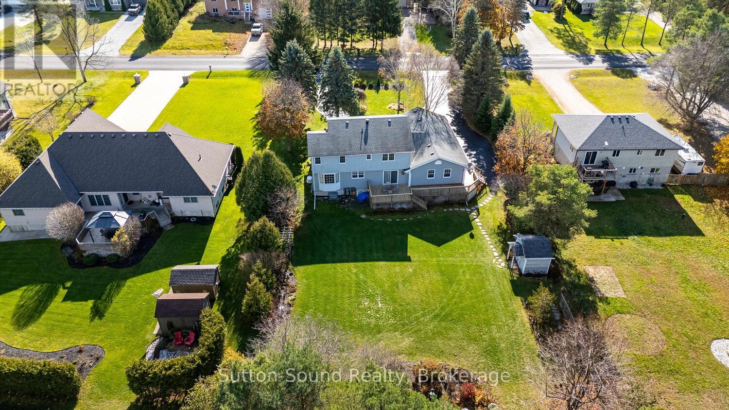 












8 PINE TREE DRIVE

,
South Bruce Peninsula,




Ontario
N0H1P0

