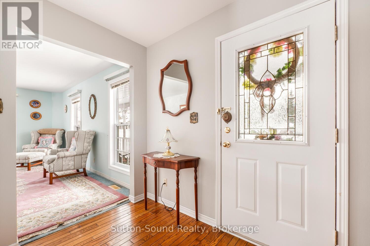 












8 PINE TREE DRIVE

,
South Bruce Peninsula,




Ontario
N0H1P0

