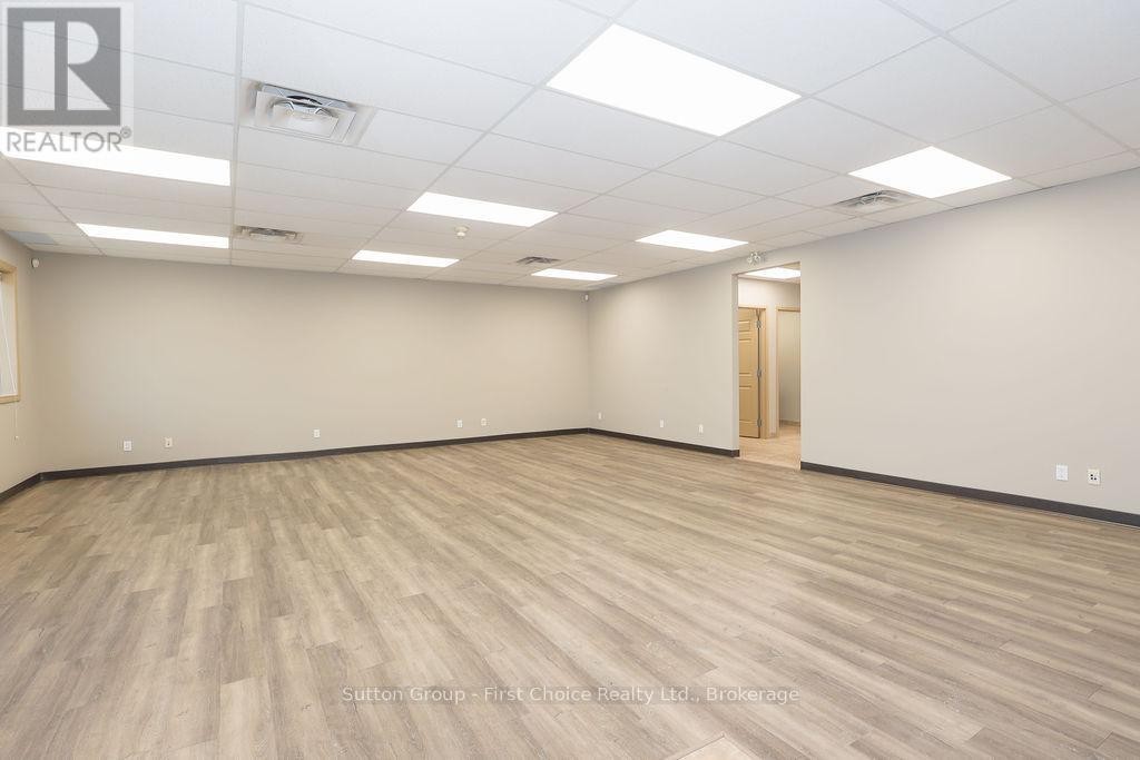 












154 DOWNIE STREET

,
Stratford,




Ontario
N5A1X1

