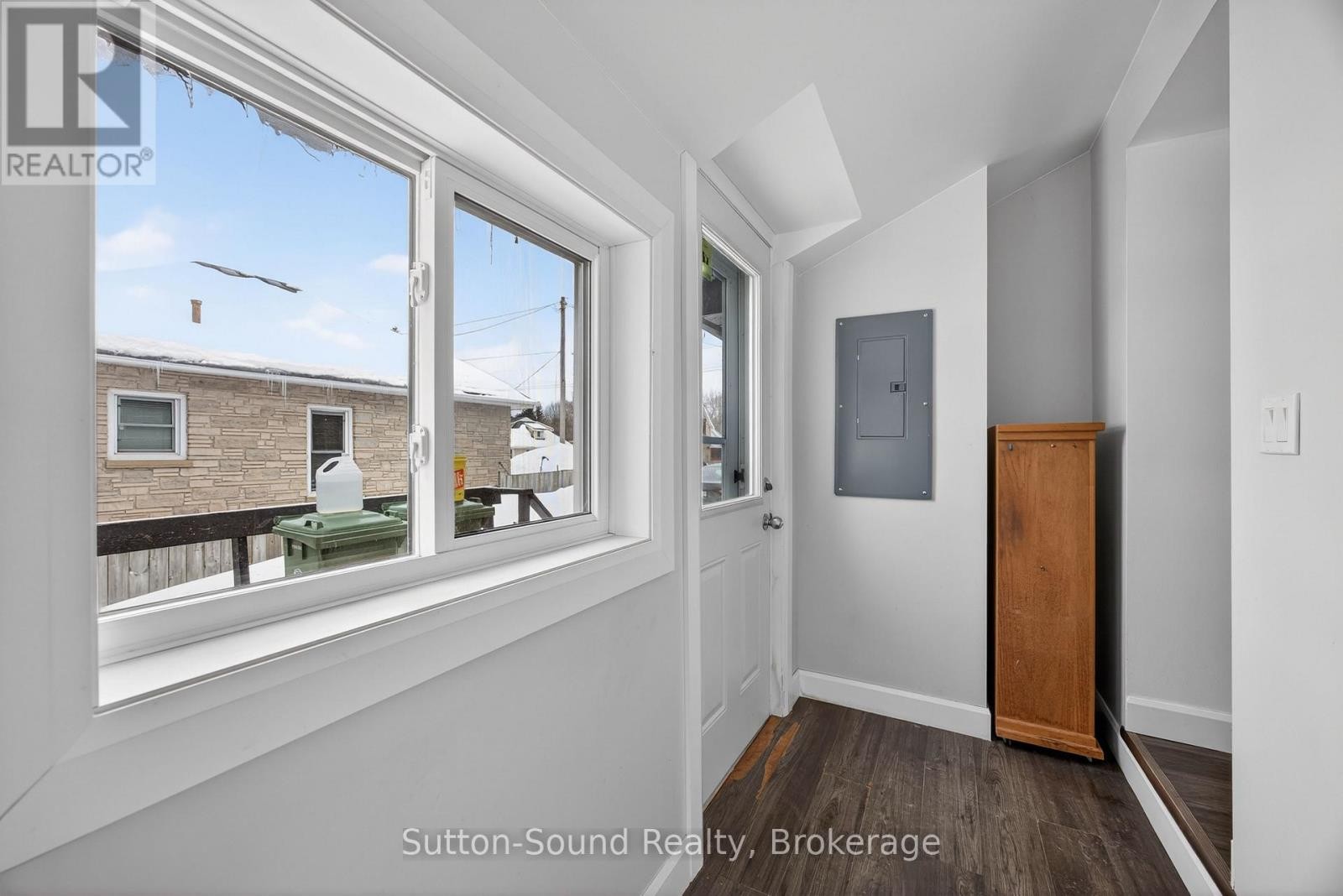 












184 GOULD STREET

,
South Bruce Peninsula,




Ontario
N0H2T0

