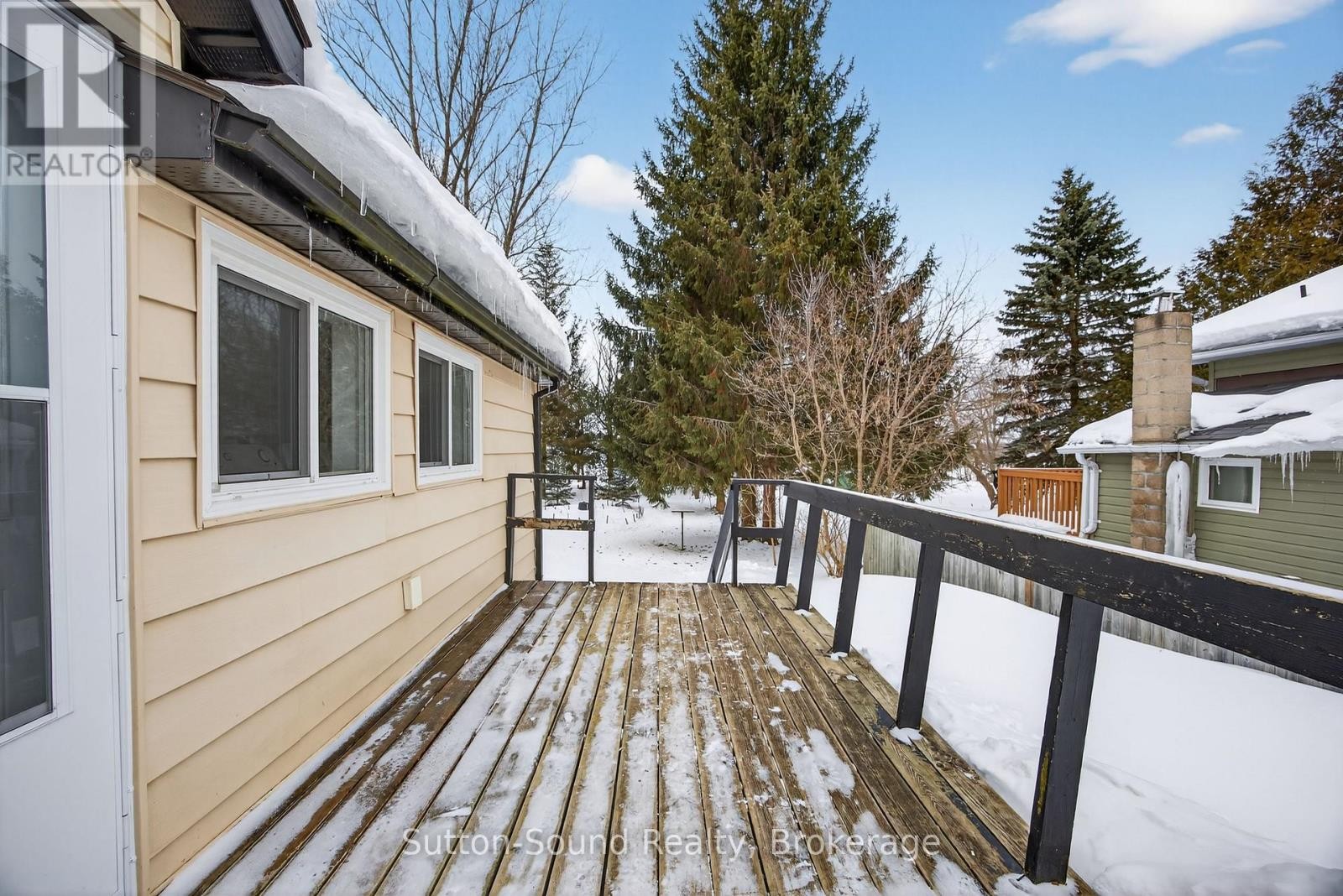 












184 GOULD STREET

,
South Bruce Peninsula,




Ontario
N0H2T0

