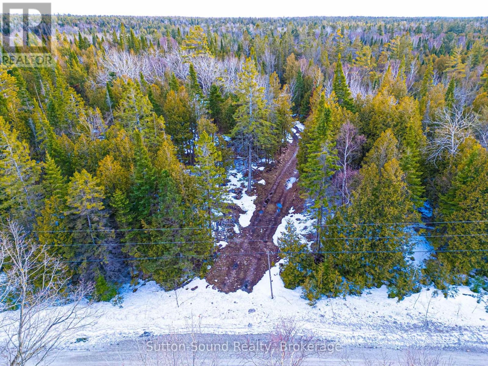 












379 ELM ROAD

,
South Bruce Peninsula,







Ontario
N0H2T0

