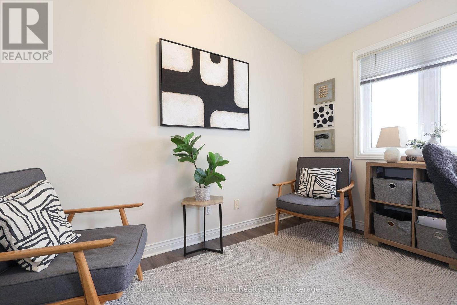 












MAIN - 153-157 HURON STREET

,
Stratford,




Ontario
N5A5S9

