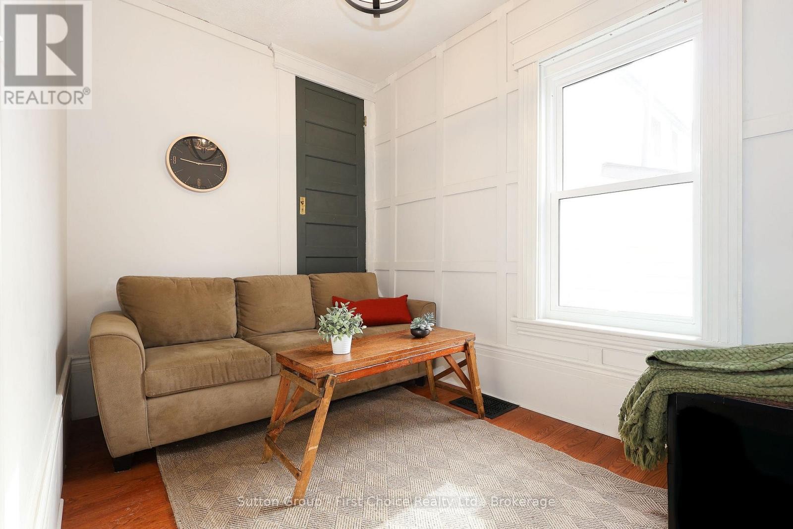 












MAIN - 153-157 HURON STREET

,
Stratford,




Ontario
N5A5S9

