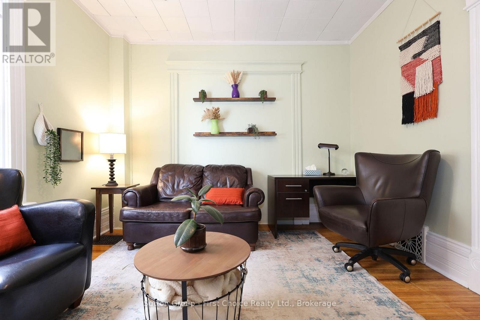 












MAIN - 153-157 HURON STREET

,
Stratford,




Ontario
N5A5S9

