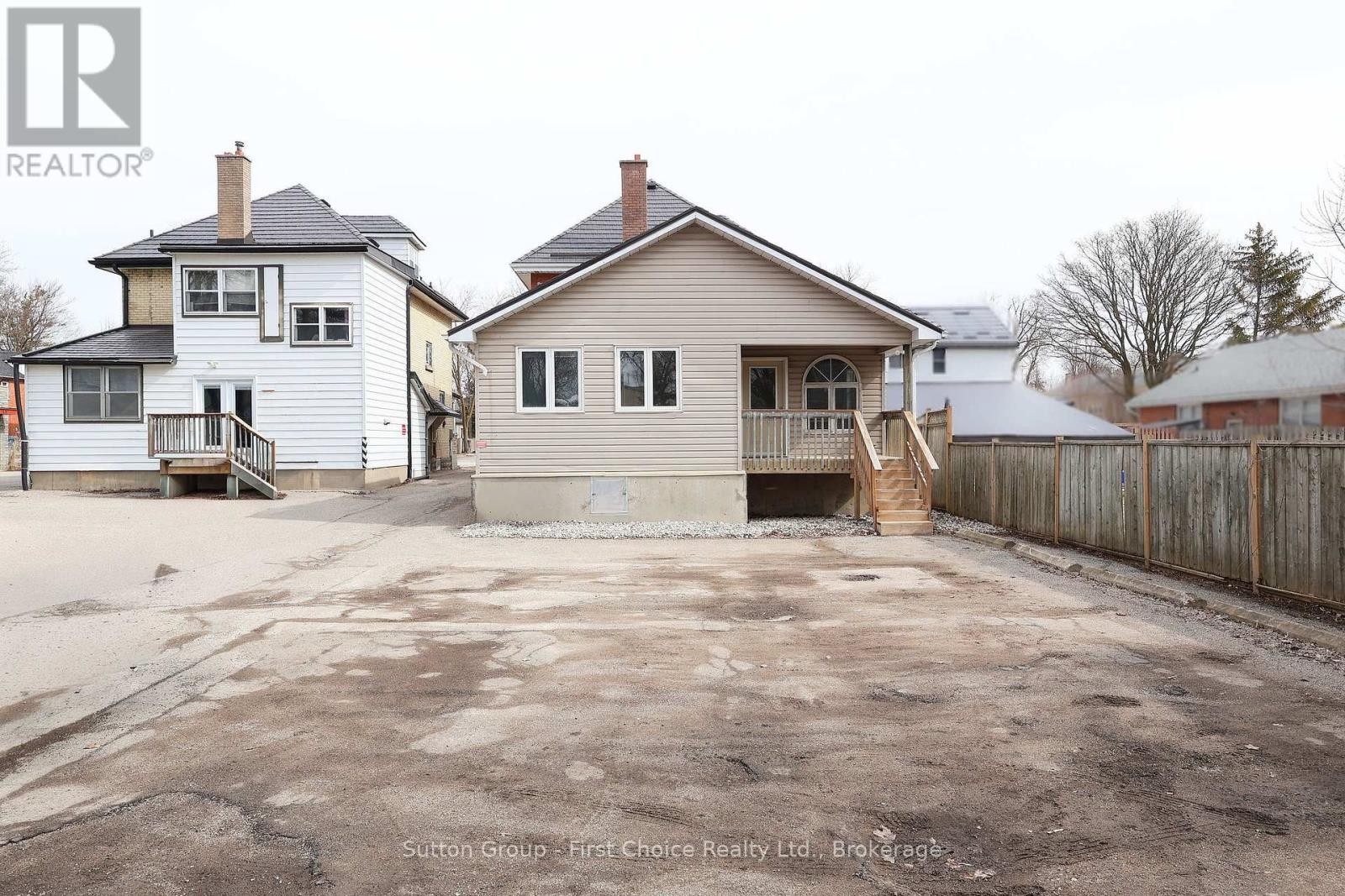 












MAIN - 153-157 HURON STREET

,
Stratford,




Ontario
N5A5S9


