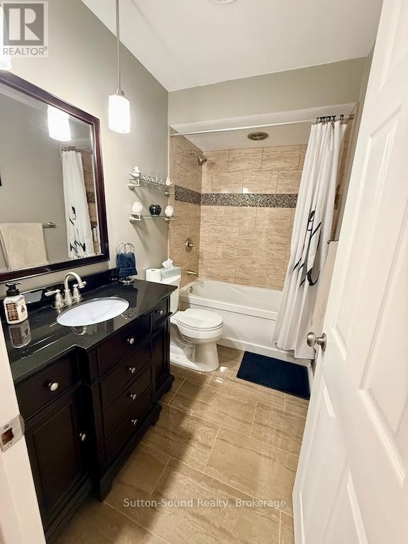 












319 GOULD STREET

,
South Bruce Peninsula,




Ontario
N0H2T0

