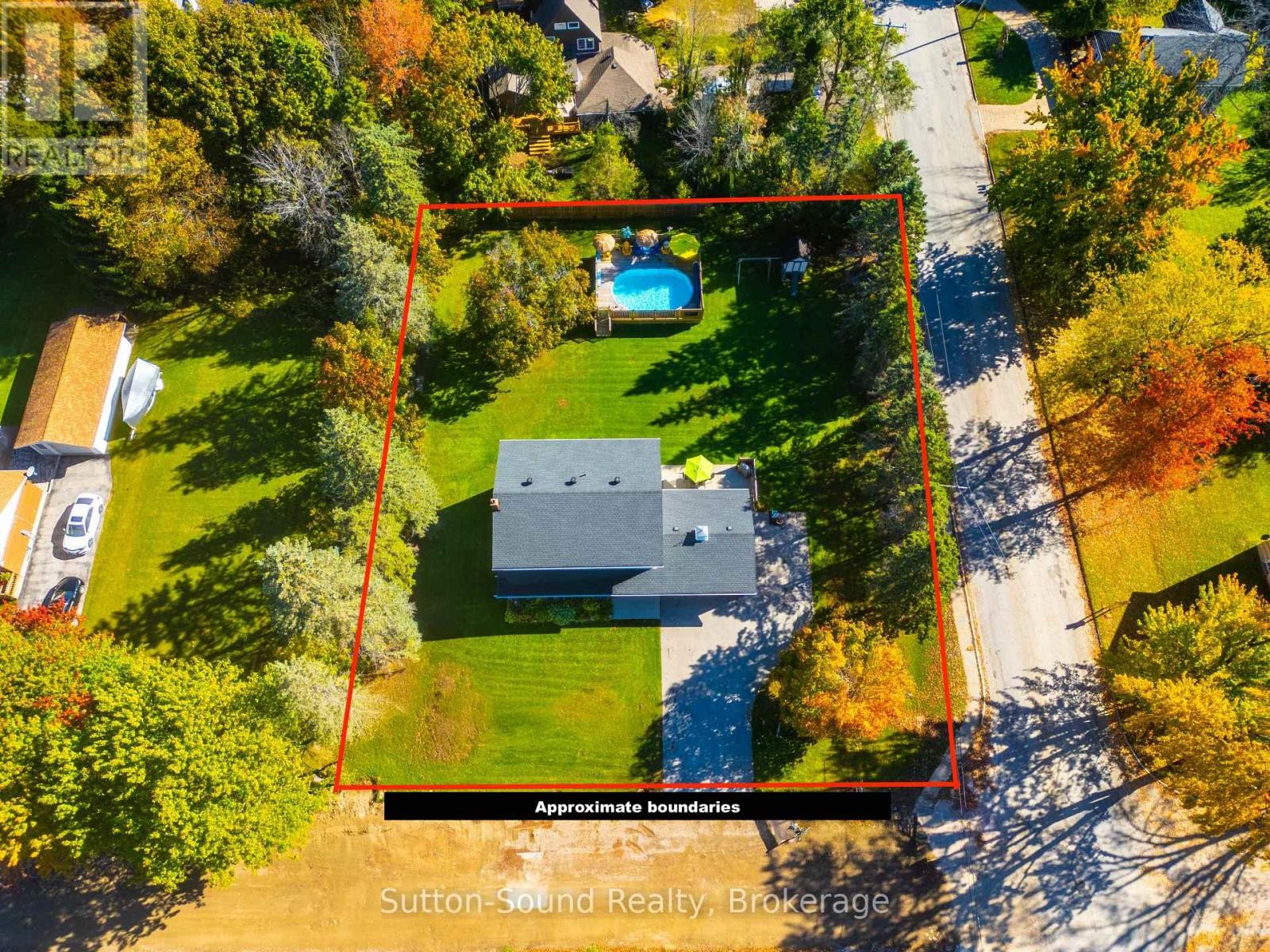 












319 GOULD STREET

,
South Bruce Peninsula,




Ontario
N0H2T0

