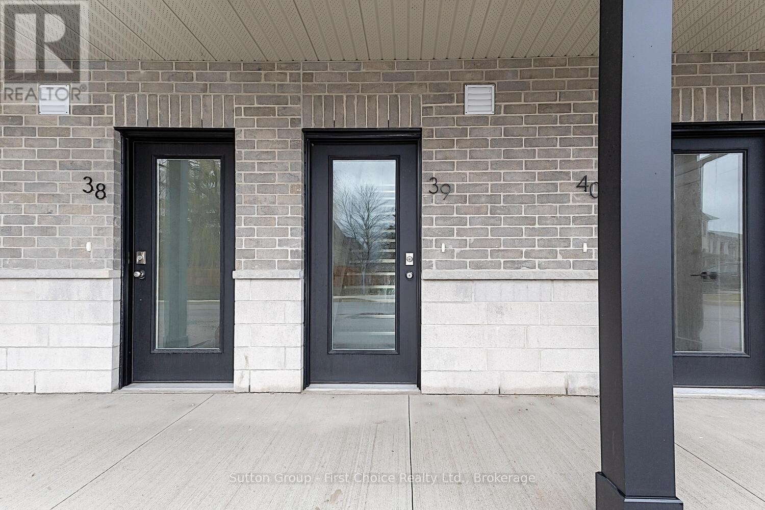 












UNIT 39 - 3202 VIVIAN LINE

,
Stratford,




Ontario
N5A0K6

