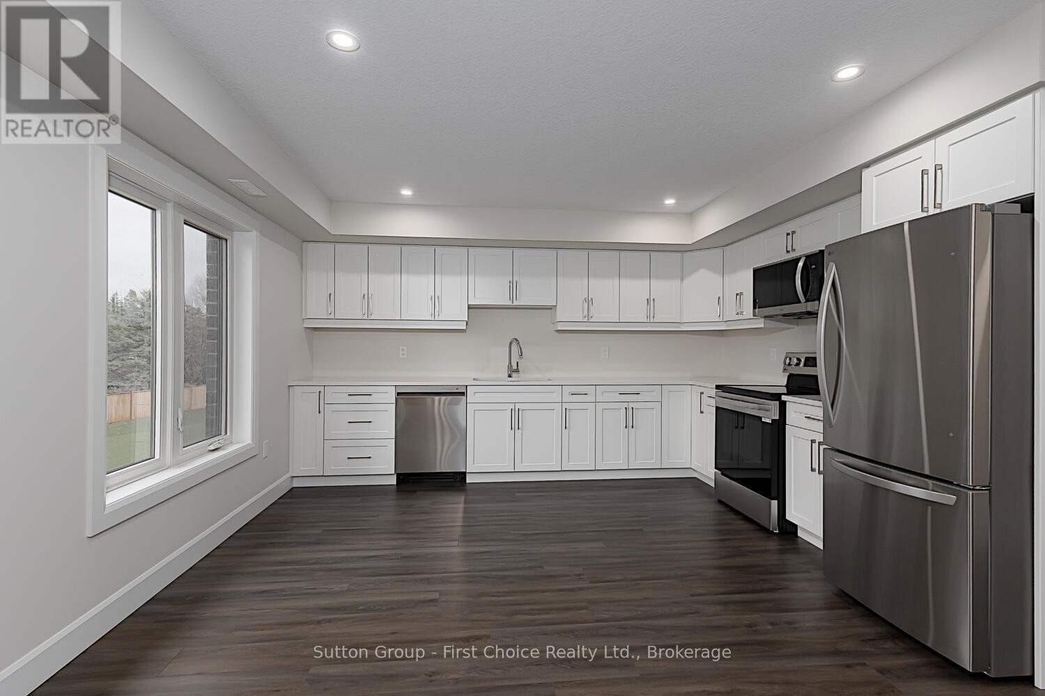 












UNIT 39 - 3202 VIVIAN LINE

,
Stratford,




Ontario
N5A0K6

