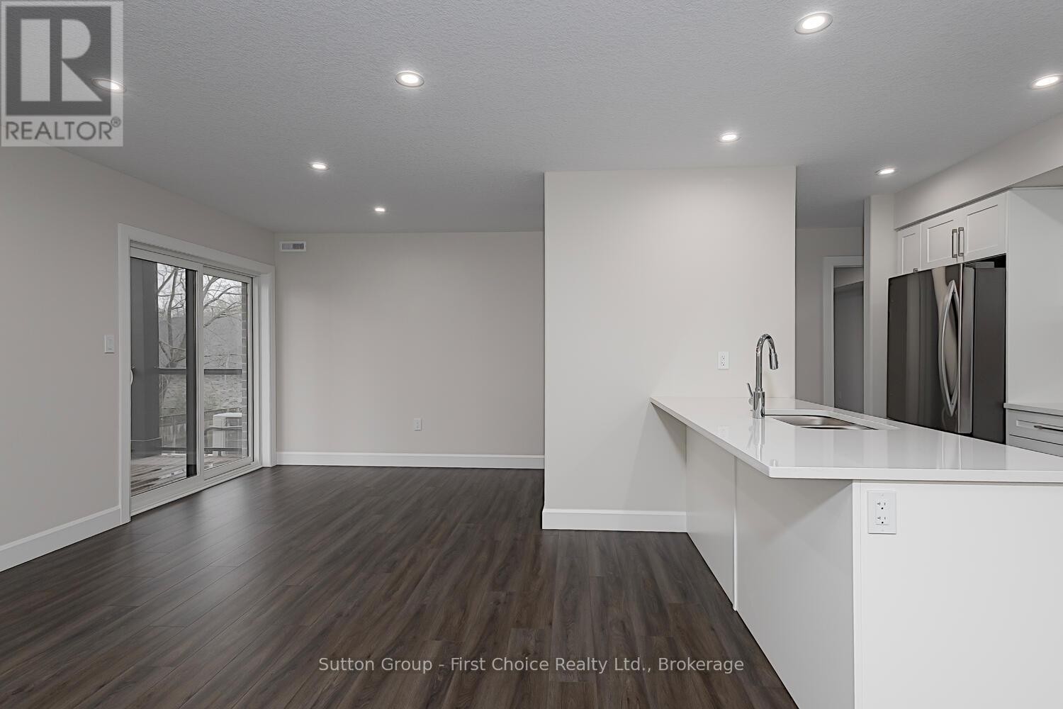 












UNIT 38 - 3202 VIVIAN LINE

,
Stratford,




Ontario
N5A0K6

