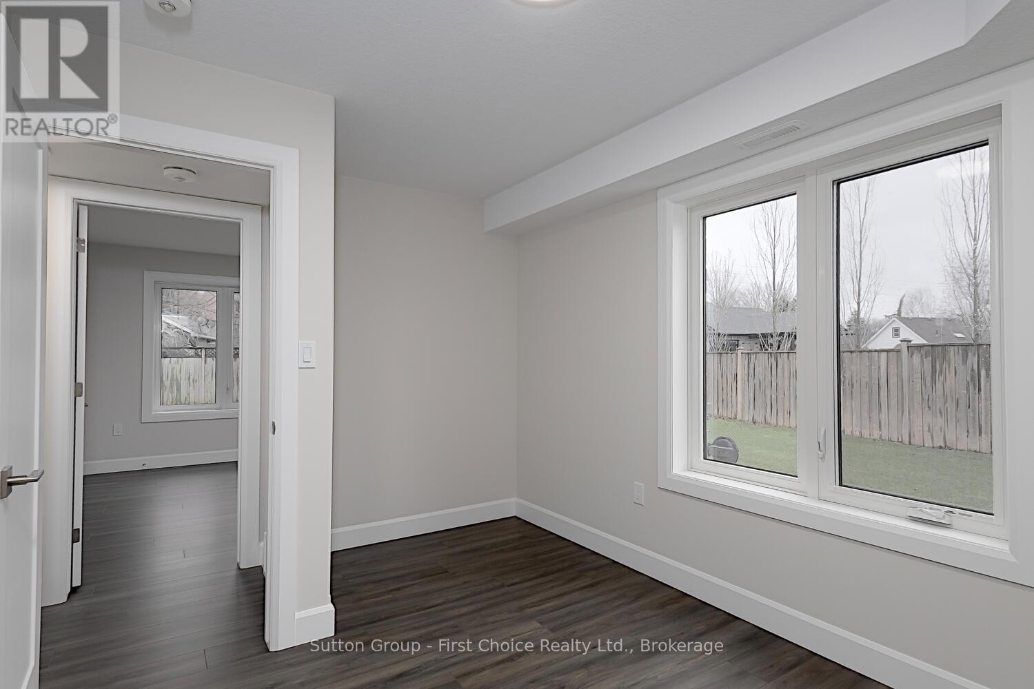 












UNIT 37 - 3202 VIVIAN LINE

,
Stratford,




Ontario
N5A0K6

