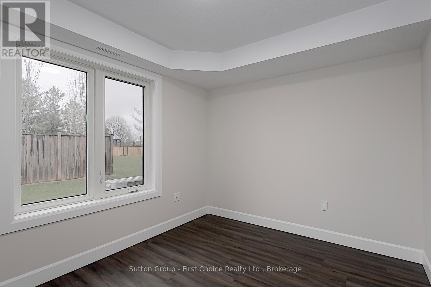 












UNIT 37 - 3202 VIVIAN LINE

,
Stratford,




Ontario
N5A0K6

