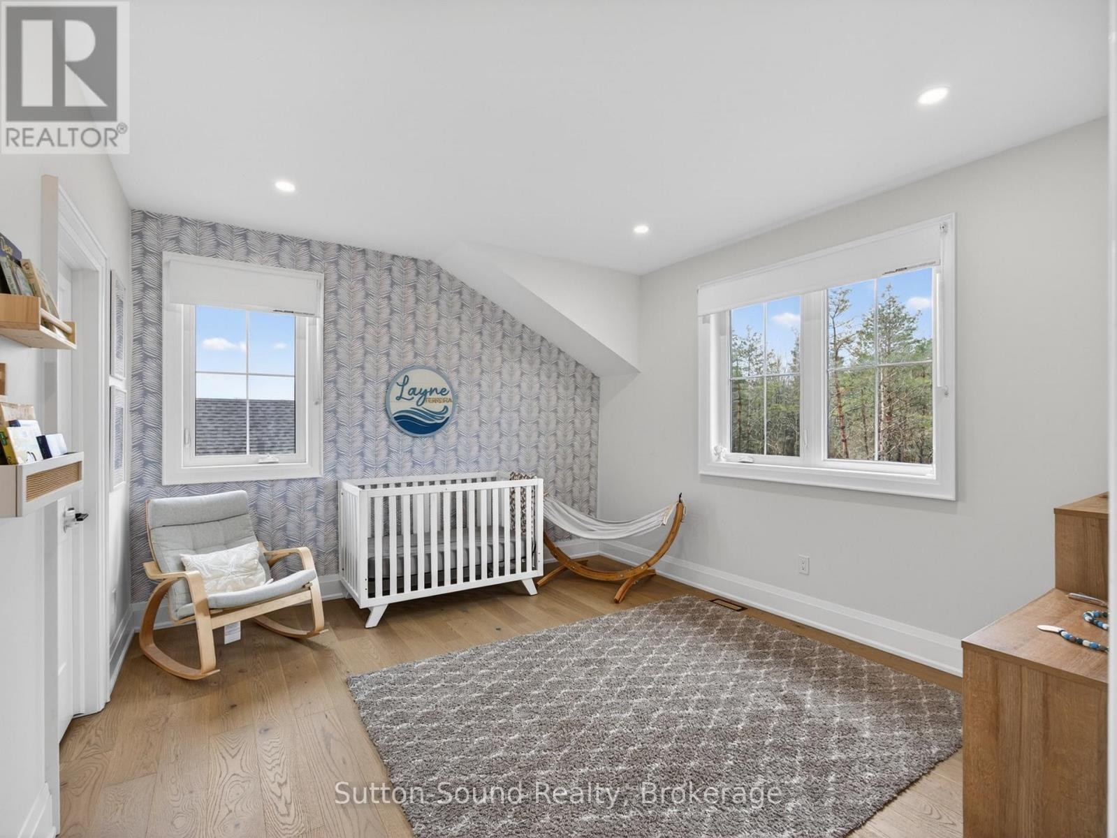 












240 BRUCE STREET

,
South Bruce Peninsula,




Ontario
N0H1P0

