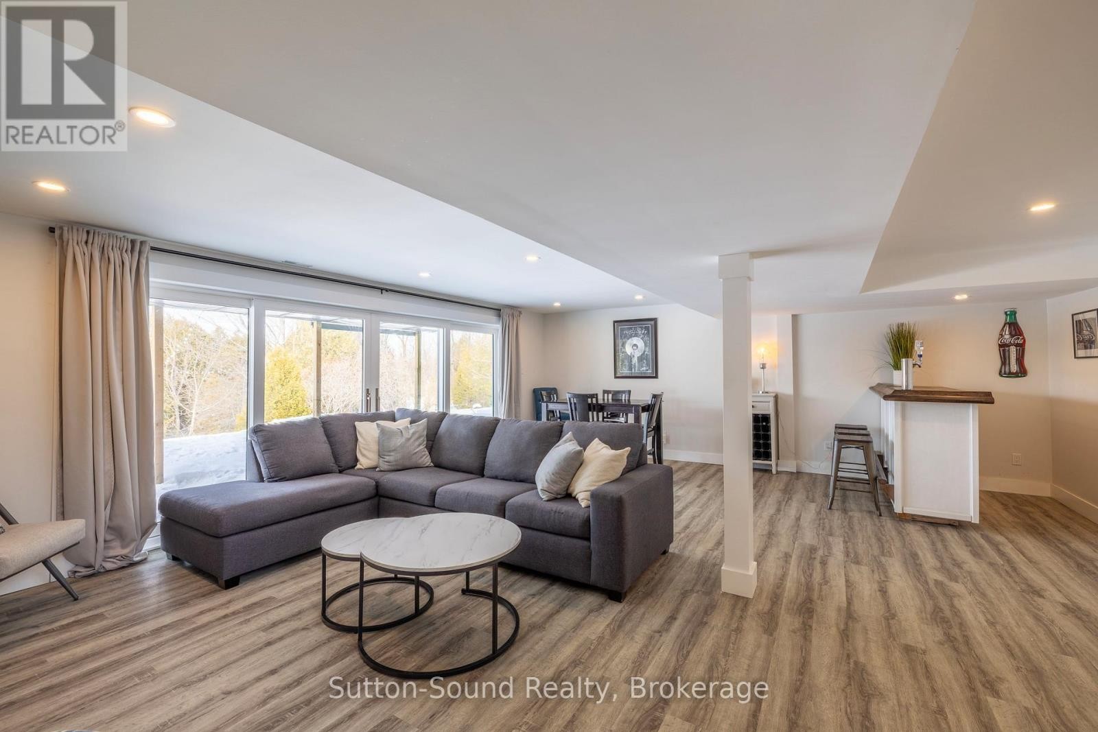 












501297 GREY ROAD 1

,
Georgian Bluffs,




Ontario
N0H2T0

