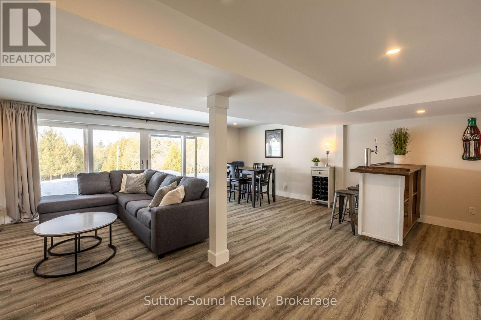 












501297 GREY ROAD 1

,
Georgian Bluffs,




Ontario
N0H2T0

