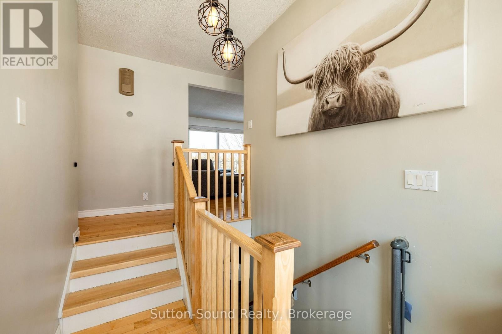 












501297 GREY ROAD 1

,
Georgian Bluffs,




Ontario
N0H2T0

