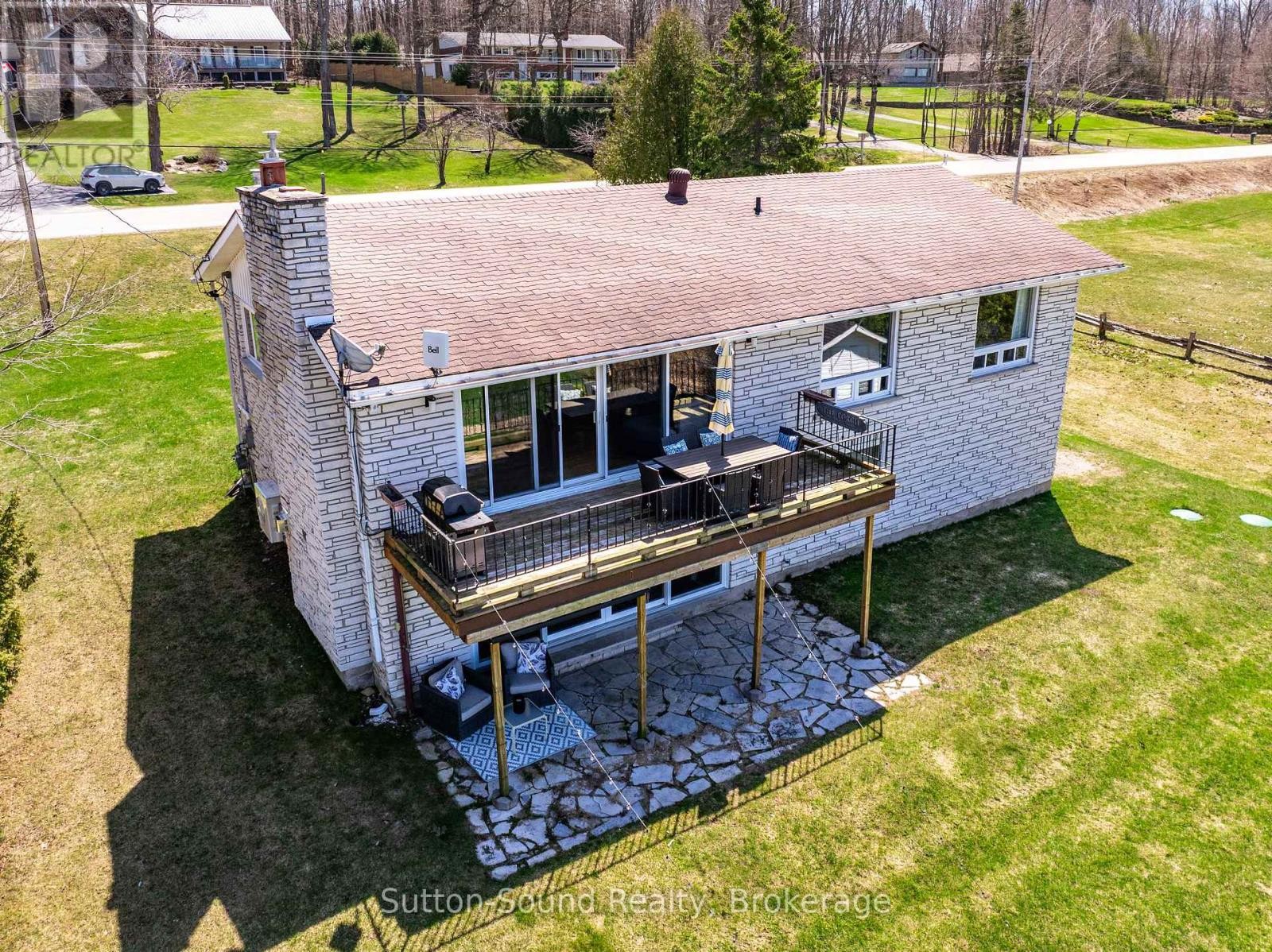 












501297 GREY ROAD 1

,
Georgian Bluffs,




Ontario
N0H2T0


