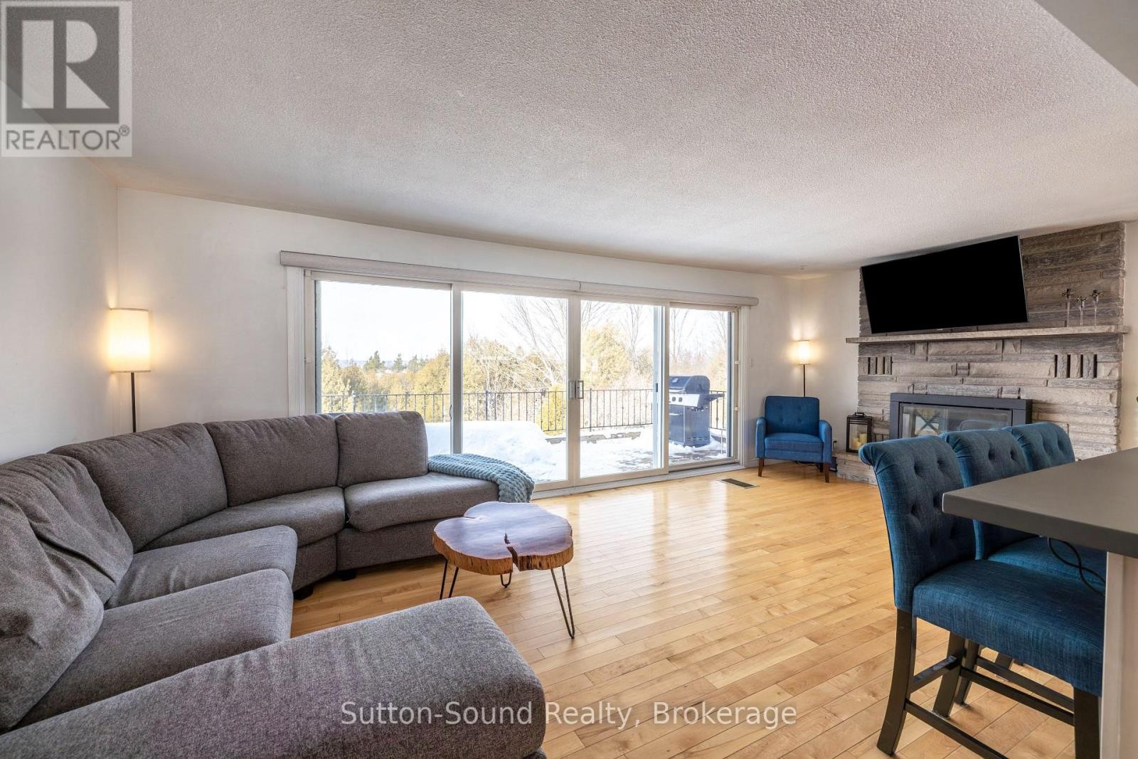 












501297 GREY ROAD 1

,
Georgian Bluffs,




Ontario
N0H2T0

