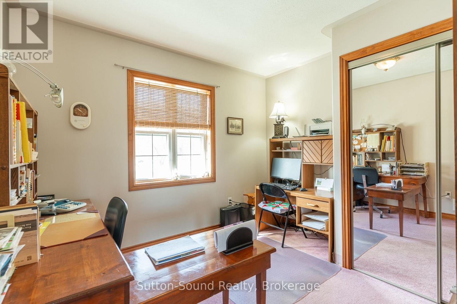 












442513 21 CONCESSION

,
Georgian Bluffs,




Ontario
N0H2T0

