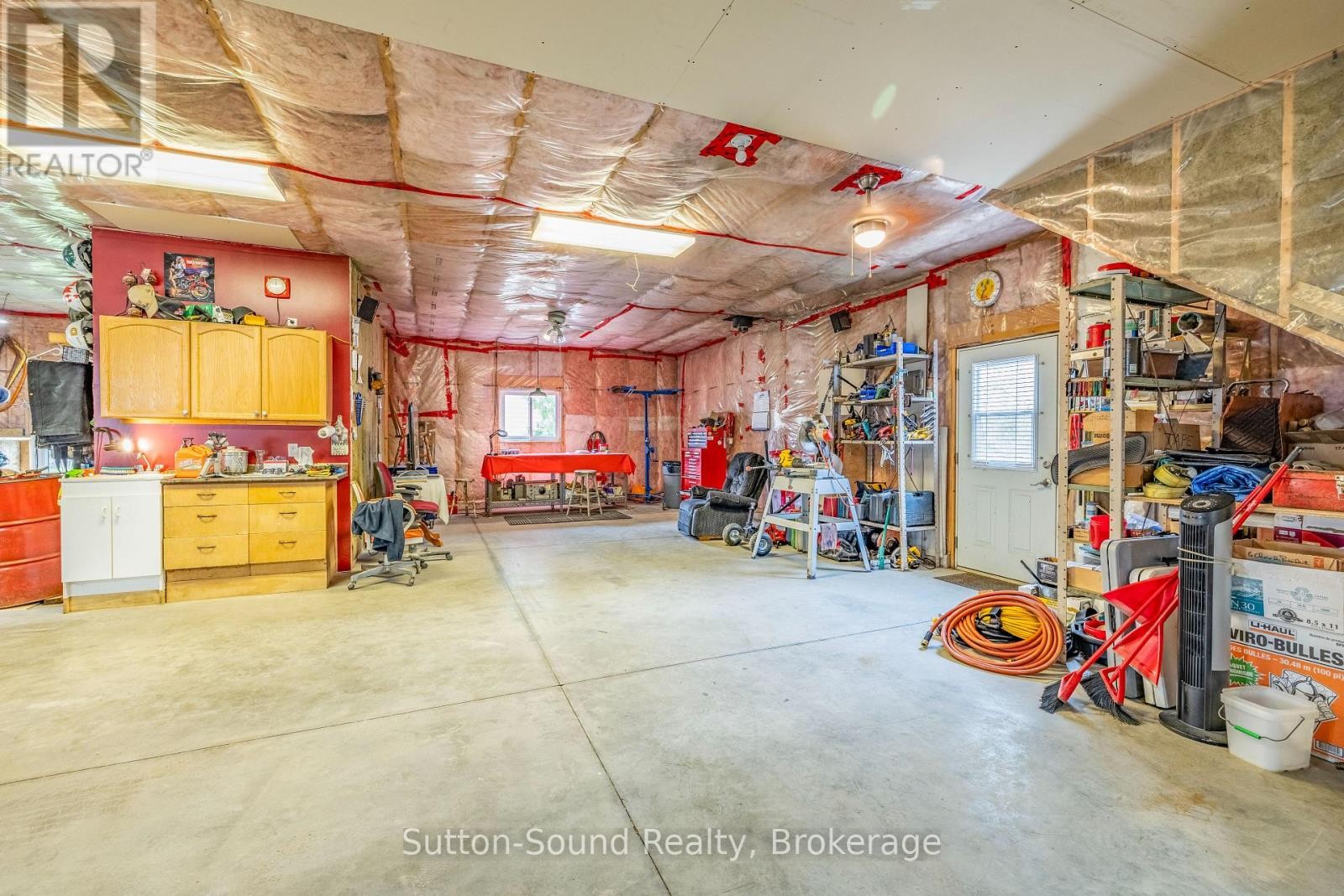 












98 BIRCH STREET

,
South Bruce Peninsula,




Ontario
N0H2G0

