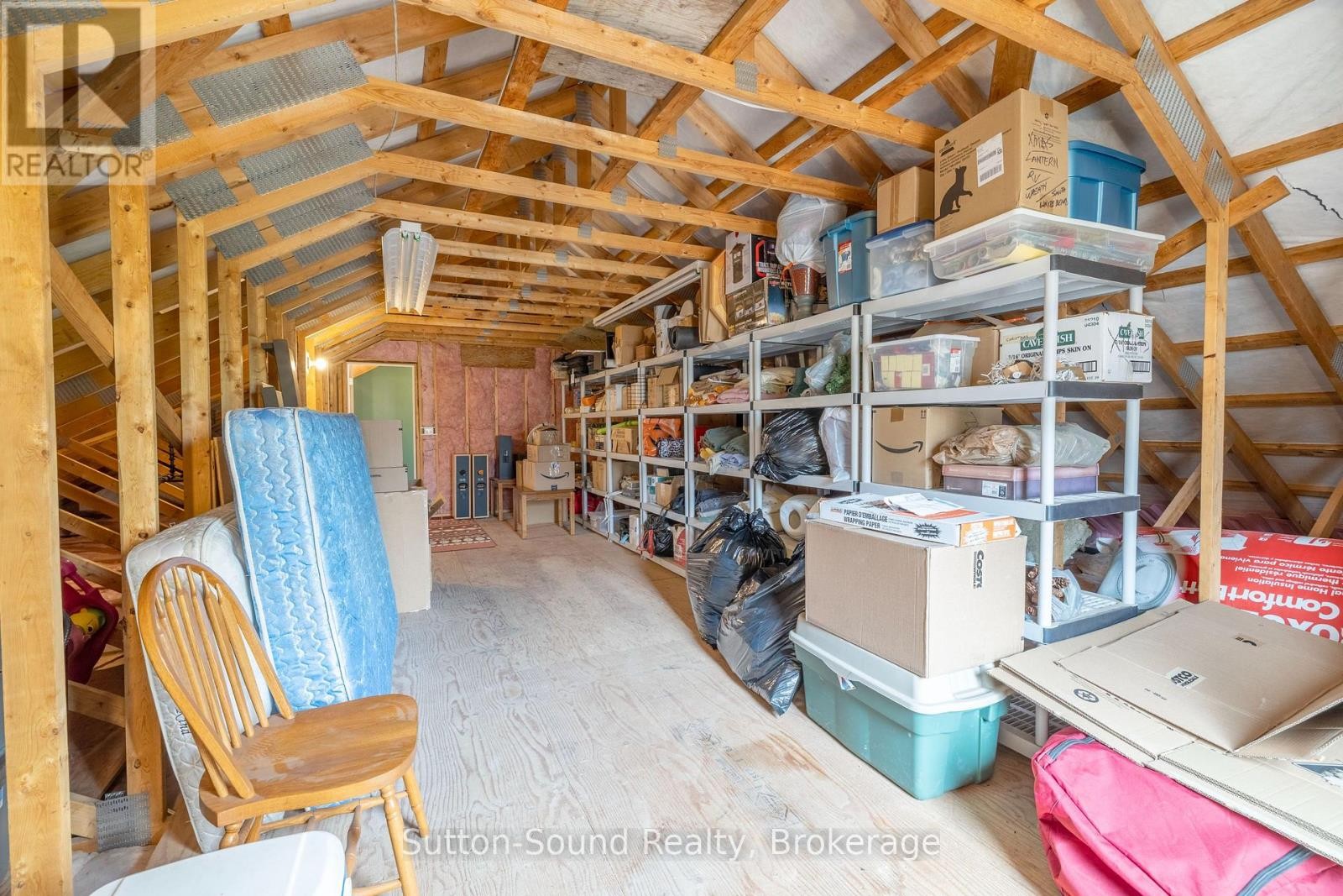 












98 BIRCH STREET

,
South Bruce Peninsula,




Ontario
N0H2G0

