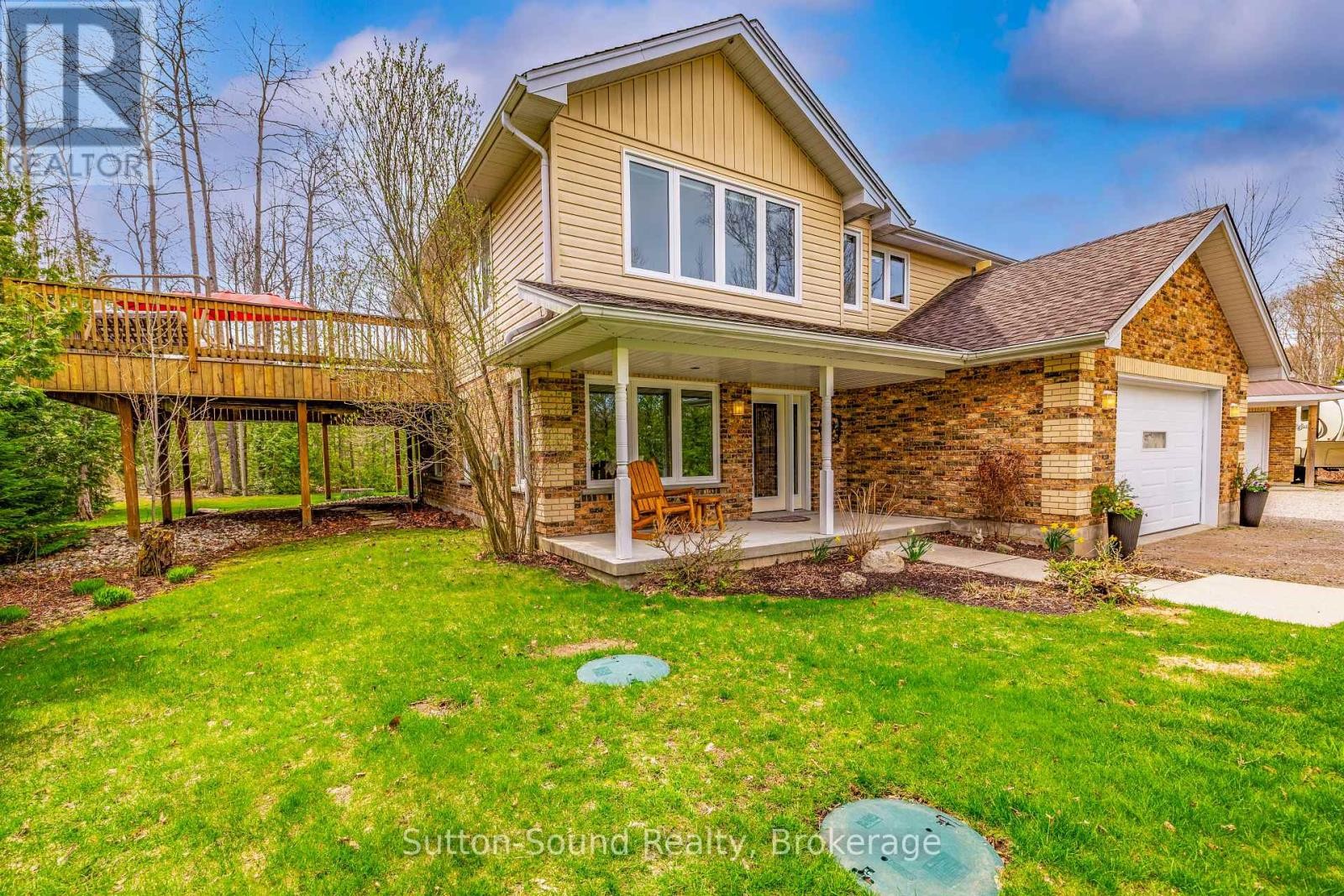 












98 BIRCH STREET

,
South Bruce Peninsula,




Ontario
N0H2G0

