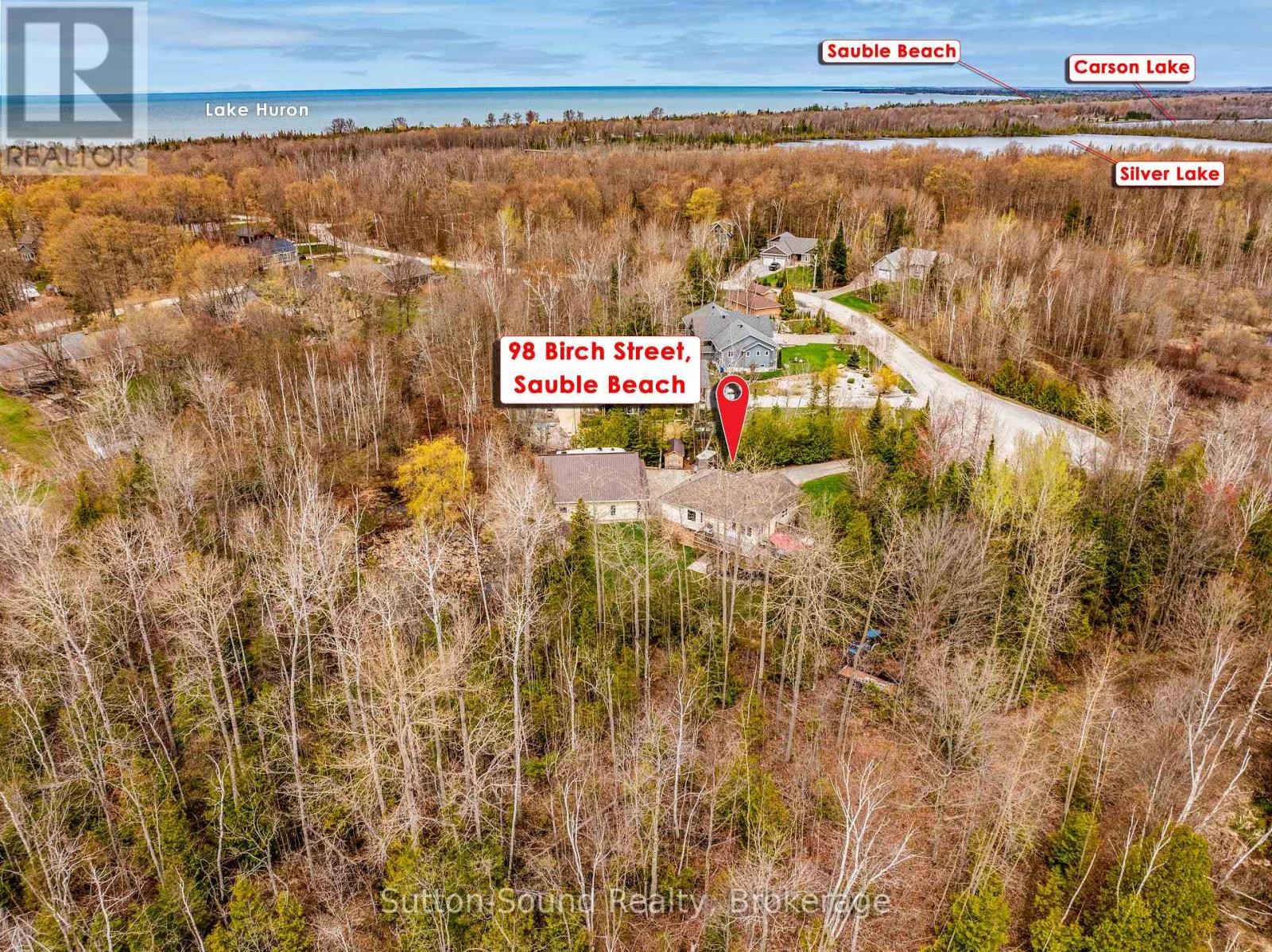 












98 BIRCH STREET

,
South Bruce Peninsula,




Ontario
N0H2G0


