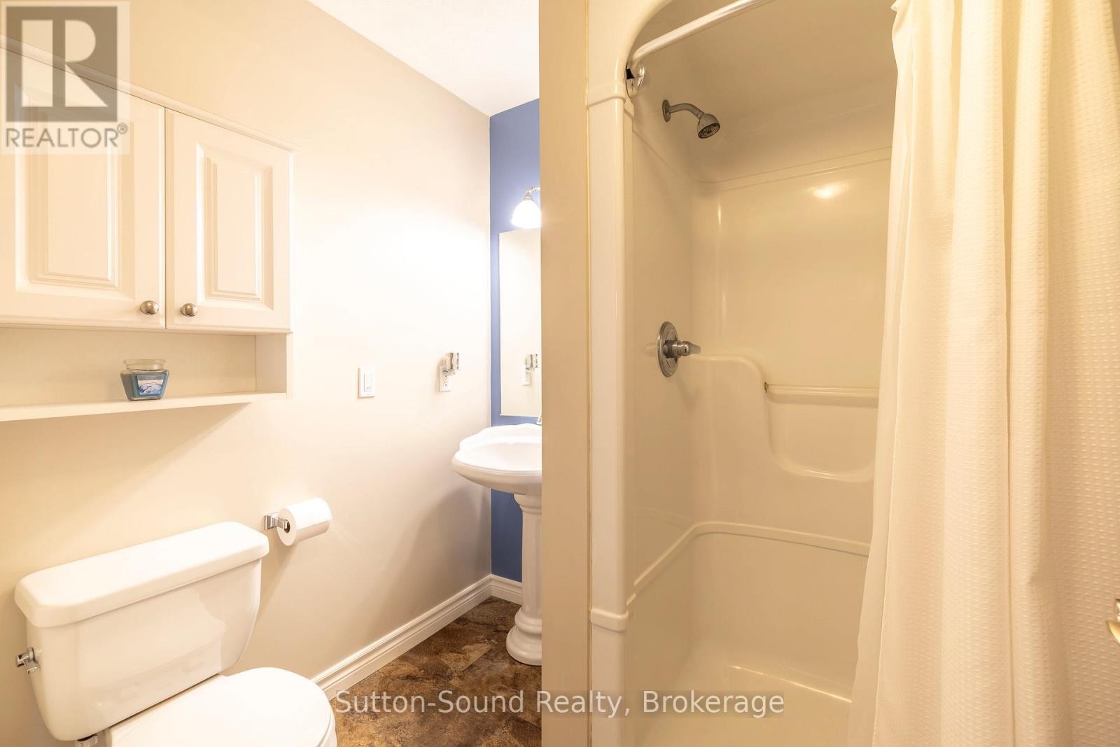 












98 BIRCH STREET

,
South Bruce Peninsula,




Ontario
N0H2G0

