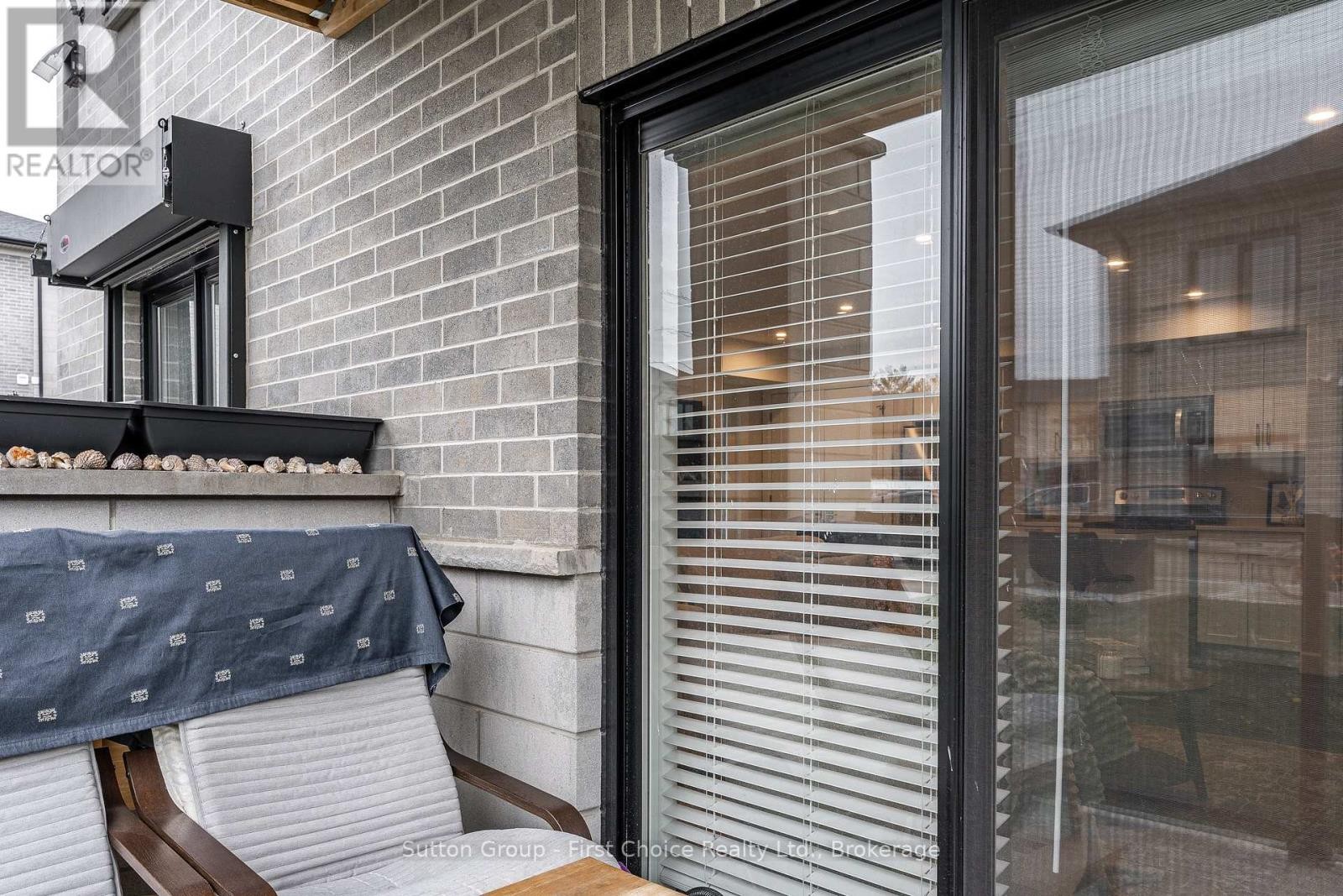 












9 - 3202 VIVIAN LINE 37

,
Stratford,




Ontario
N5A0K6

