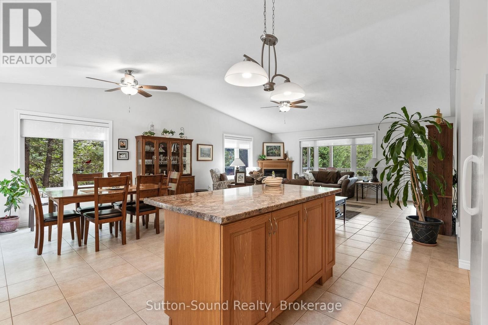












1215 SUNSET DRIVE

,
South Bruce Peninsula,




Ontario
N0H1X0

