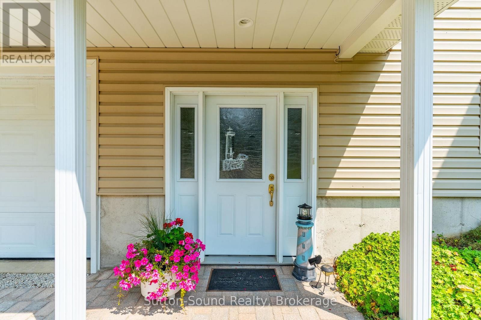 












1215 SUNSET DRIVE

,
South Bruce Peninsula,




Ontario
N0H1X0

