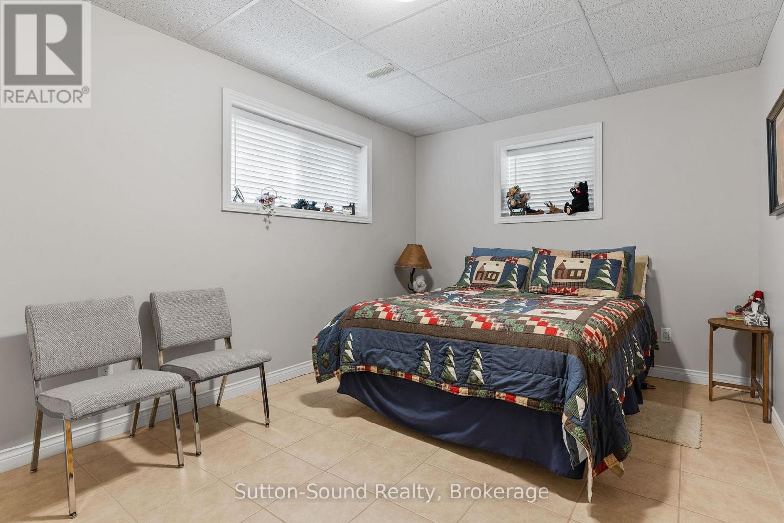 












1215 SUNSET DRIVE

,
South Bruce Peninsula,




Ontario
N0H1X0

