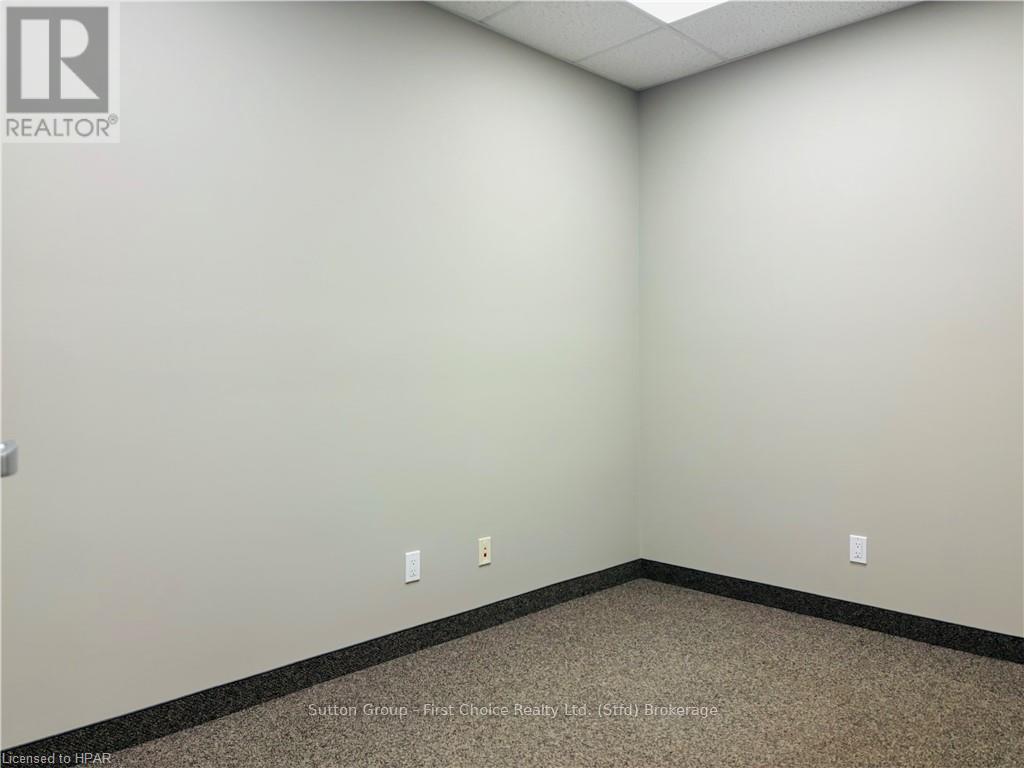 












154 DOWNIE STREET

,
Stratford,




Ontario
N5A1X2

