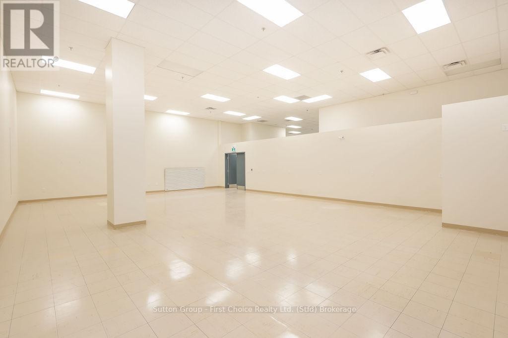 












B - 65 ALBERT STREET

,
Stratford,




Ontario
N5A3K2

