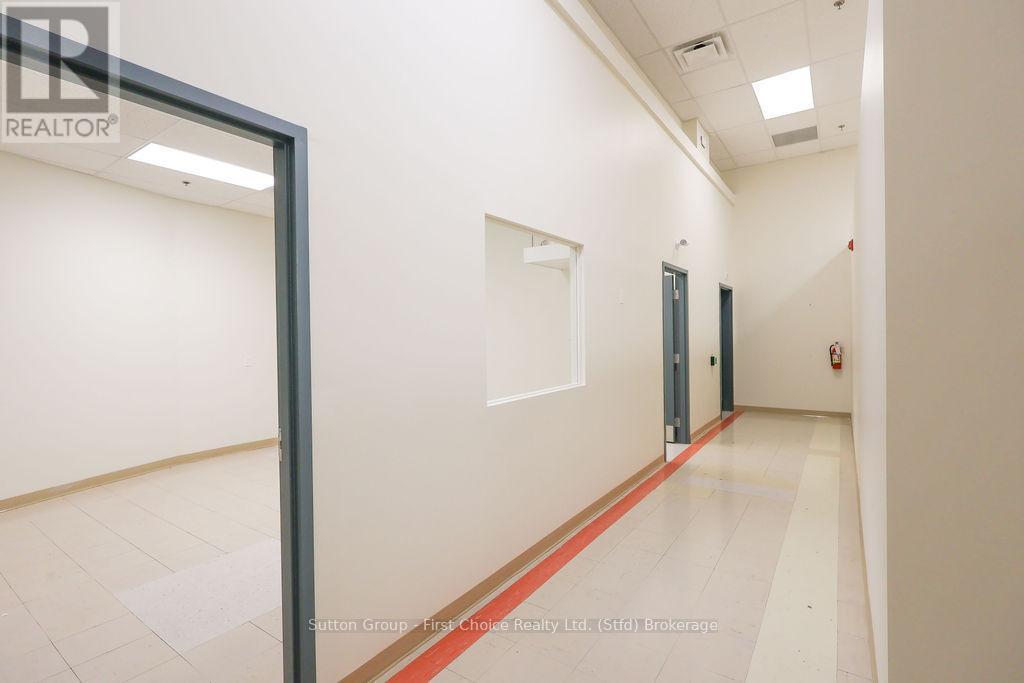












B - 65 ALBERT STREET

,
Stratford,




Ontario
N5A3K2

