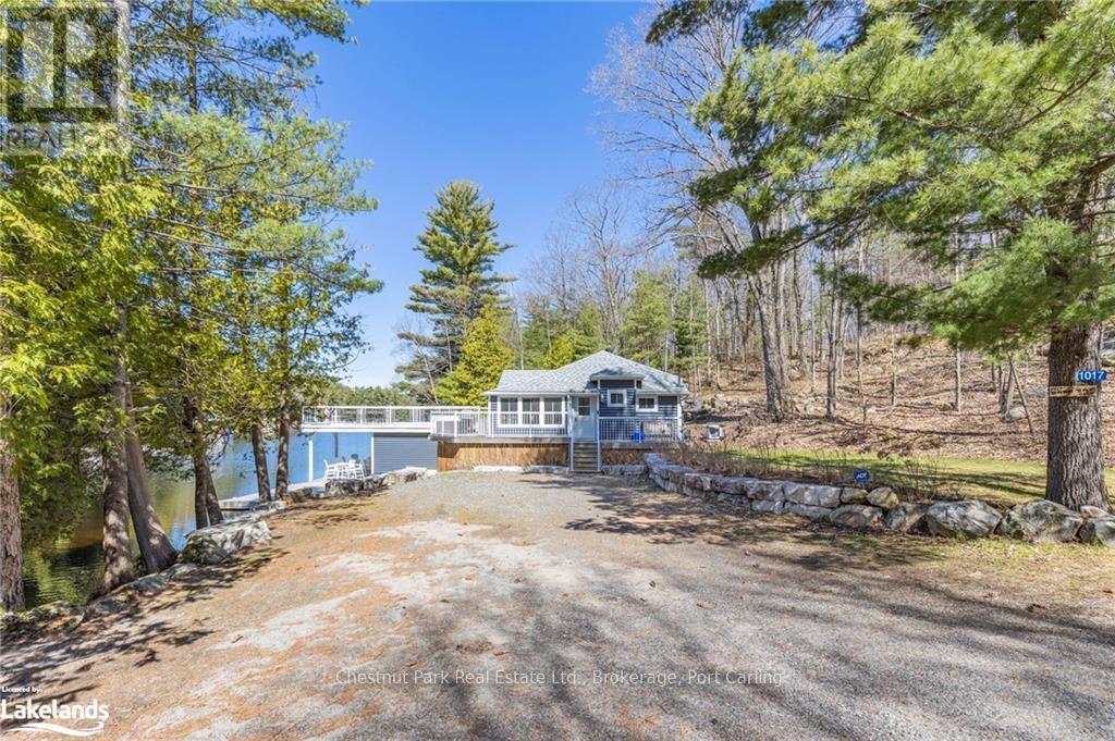 












1017 DARK BAY ROAD

,
Muskoka Lakes (Wood (Muskoka Lakes)),




Ontario
P0C1A0

