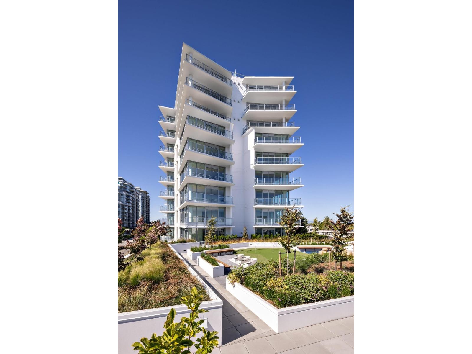 












208 1342 JOHNSTON ROAD

,
White Rock,




British Columbia
V4B0C7

