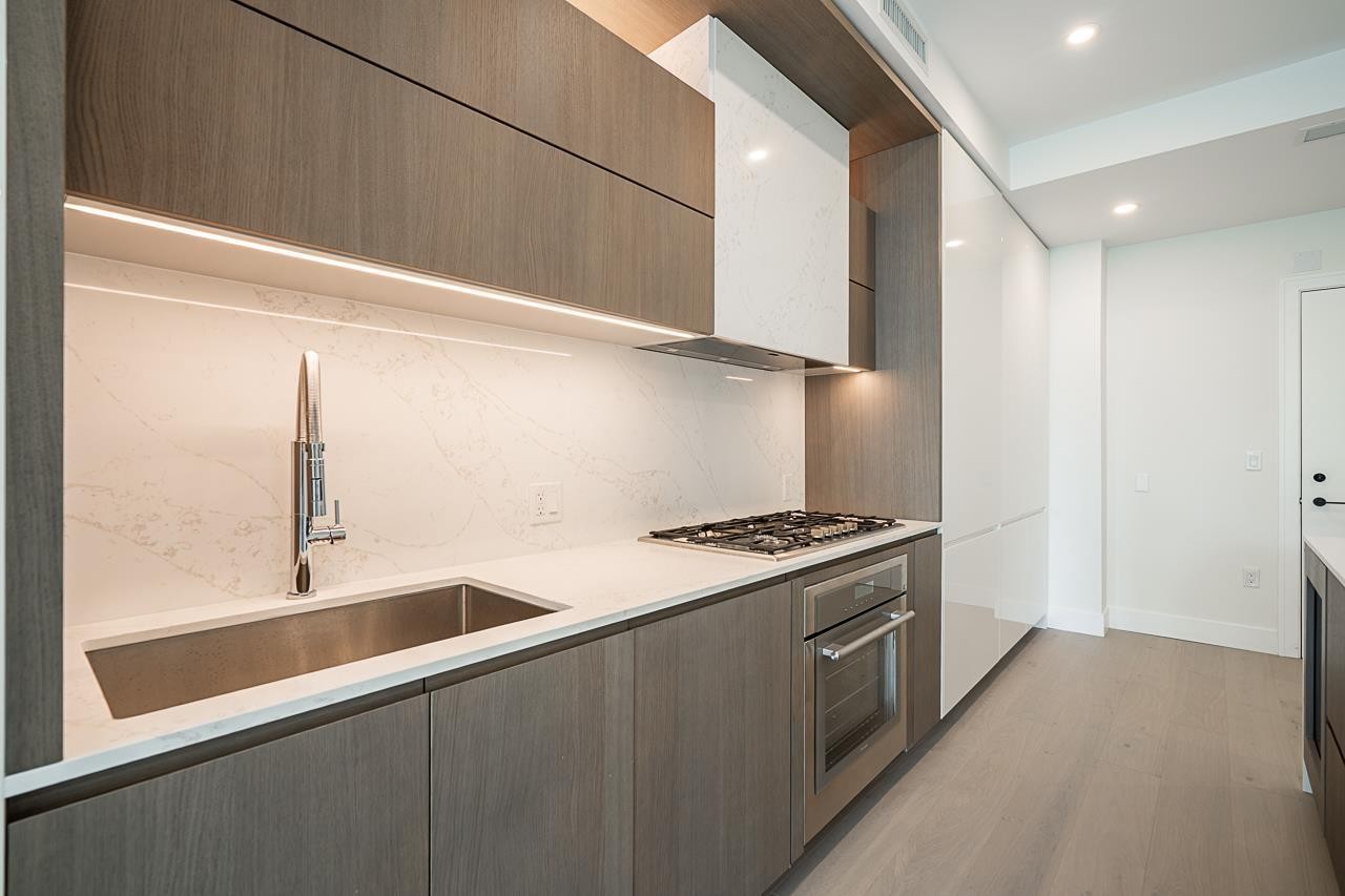 












212 1342 JOHNSTON ROAD

,
White Rock,




British Columbia
V4B0C7

