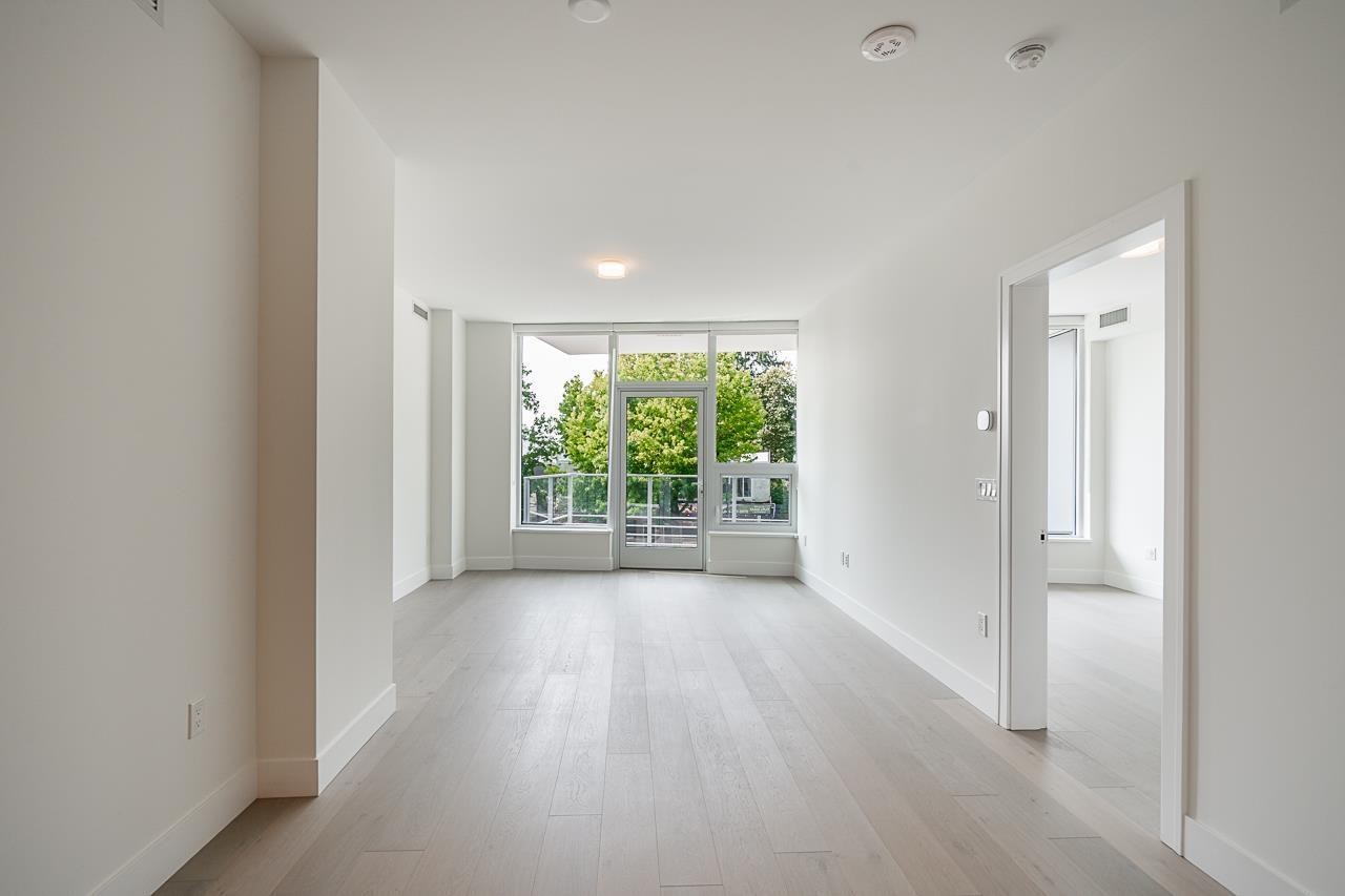 












212 1342 JOHNSTON ROAD

,
White Rock,




British Columbia
V4B0C7

