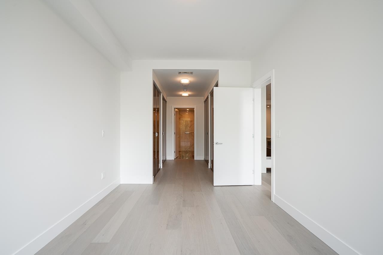 












212 1342 JOHNSTON ROAD

,
White Rock,




British Columbia
V4B0C7

