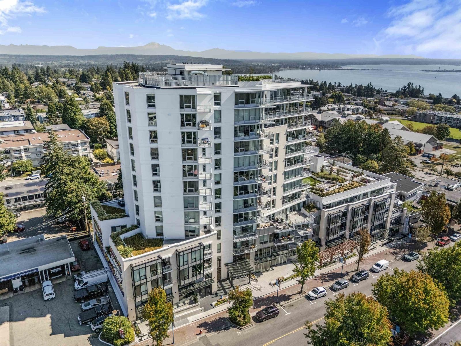 












1302 1342 JOHNSTON ROAD

,
White Rock,




British Columbia
V4B0C7

