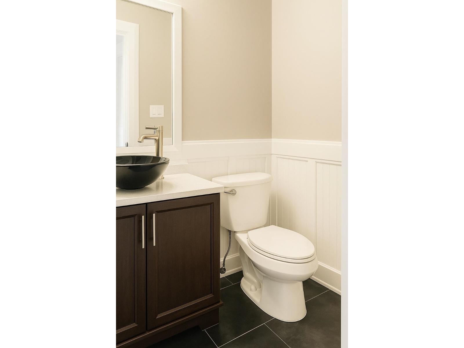 












21250 83A AVENUE

,
Langley,




British Columbia
V2Y0E6

