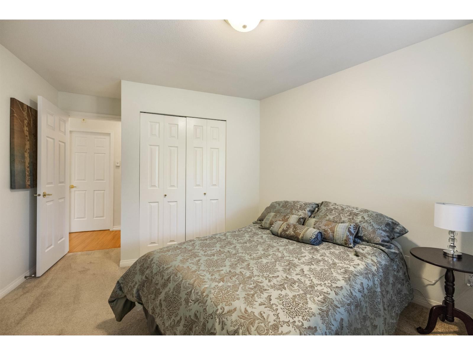 












310 15150 29A AVENUE

,
Surrey,




British Columbia
V4P3B1

