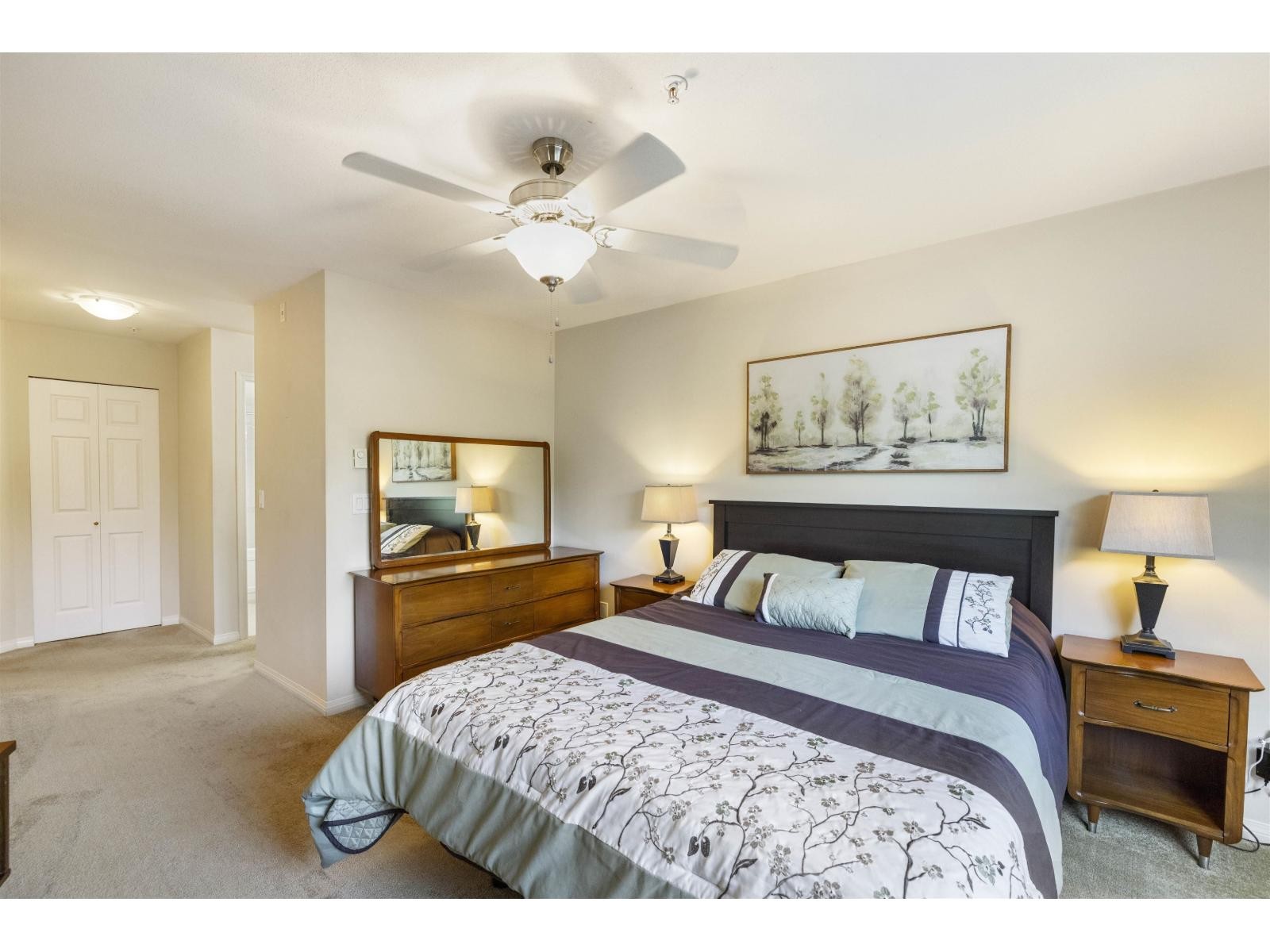 












310 15150 29A AVENUE

,
Surrey,




British Columbia
V4P3B1

