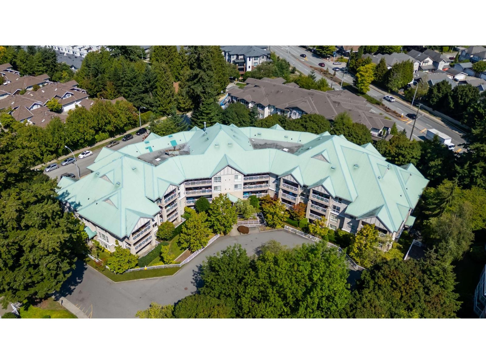 












310 15150 29A AVENUE

,
Surrey,




British Columbia
V4P3B1

