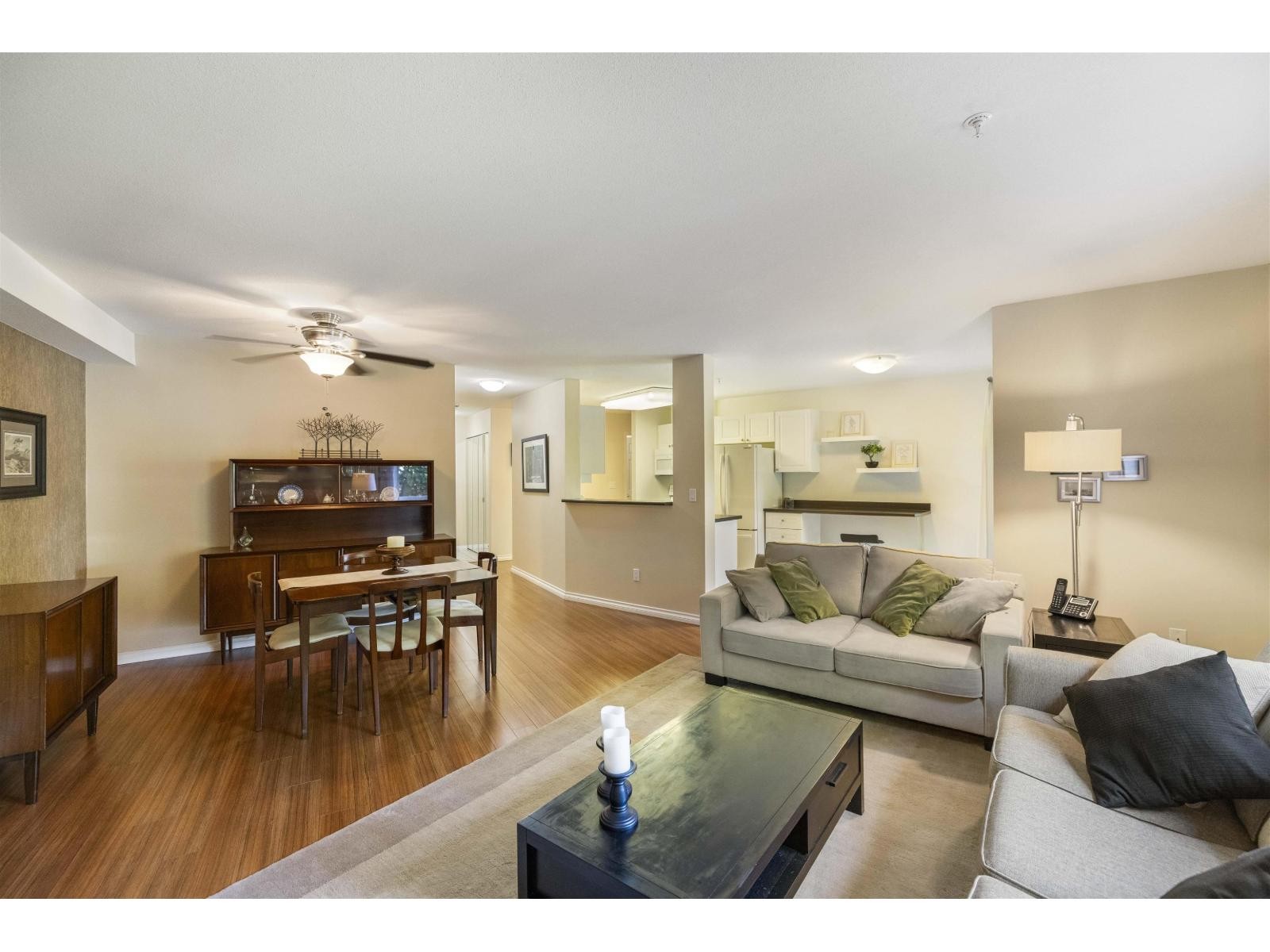 












310 15150 29A AVENUE

,
Surrey,




British Columbia
V4P3B1

