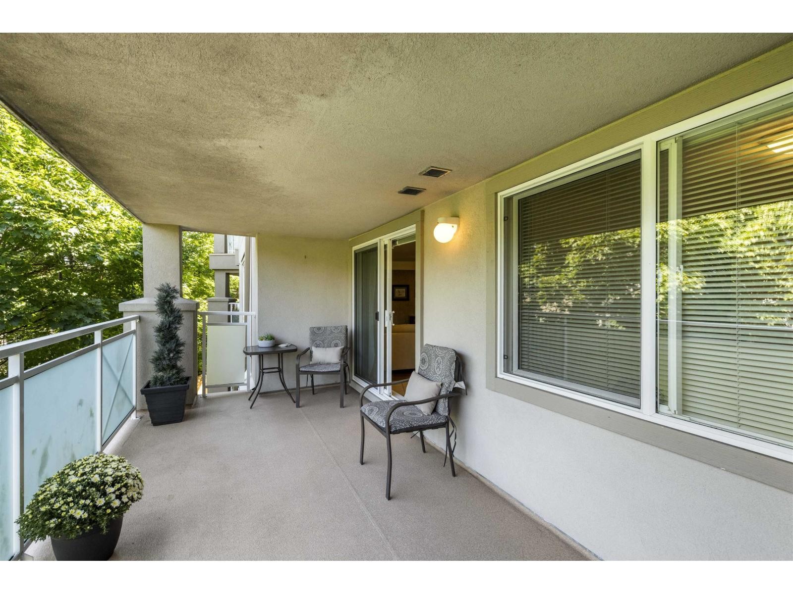 












310 15150 29A AVENUE

,
Surrey,




British Columbia
V4P3B1

